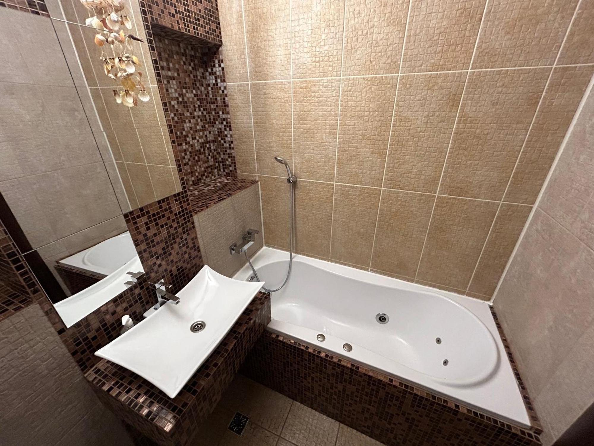 Luxury & Cosy - Infinit Apartments Bucharest Exterior photo